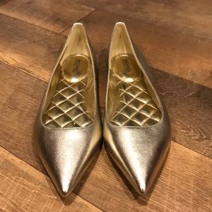 Michael Kors gold flats!